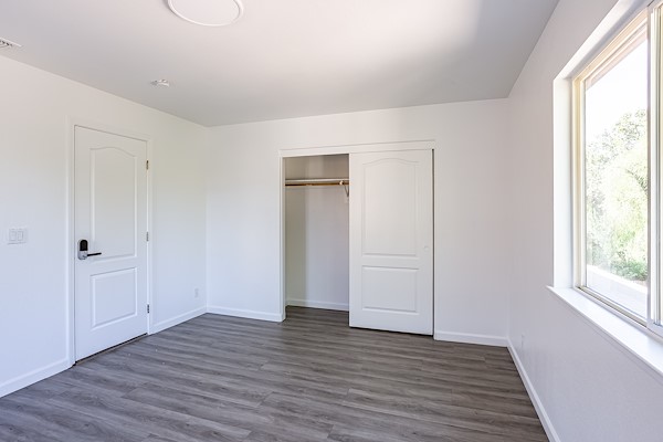 Unfurnished Room 3 · open closet