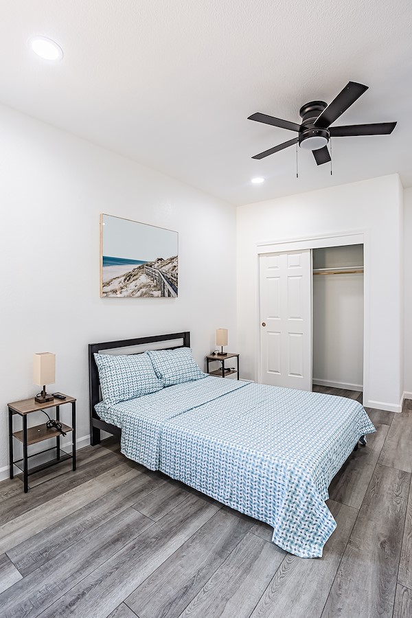 Furnished Room 4 · closet